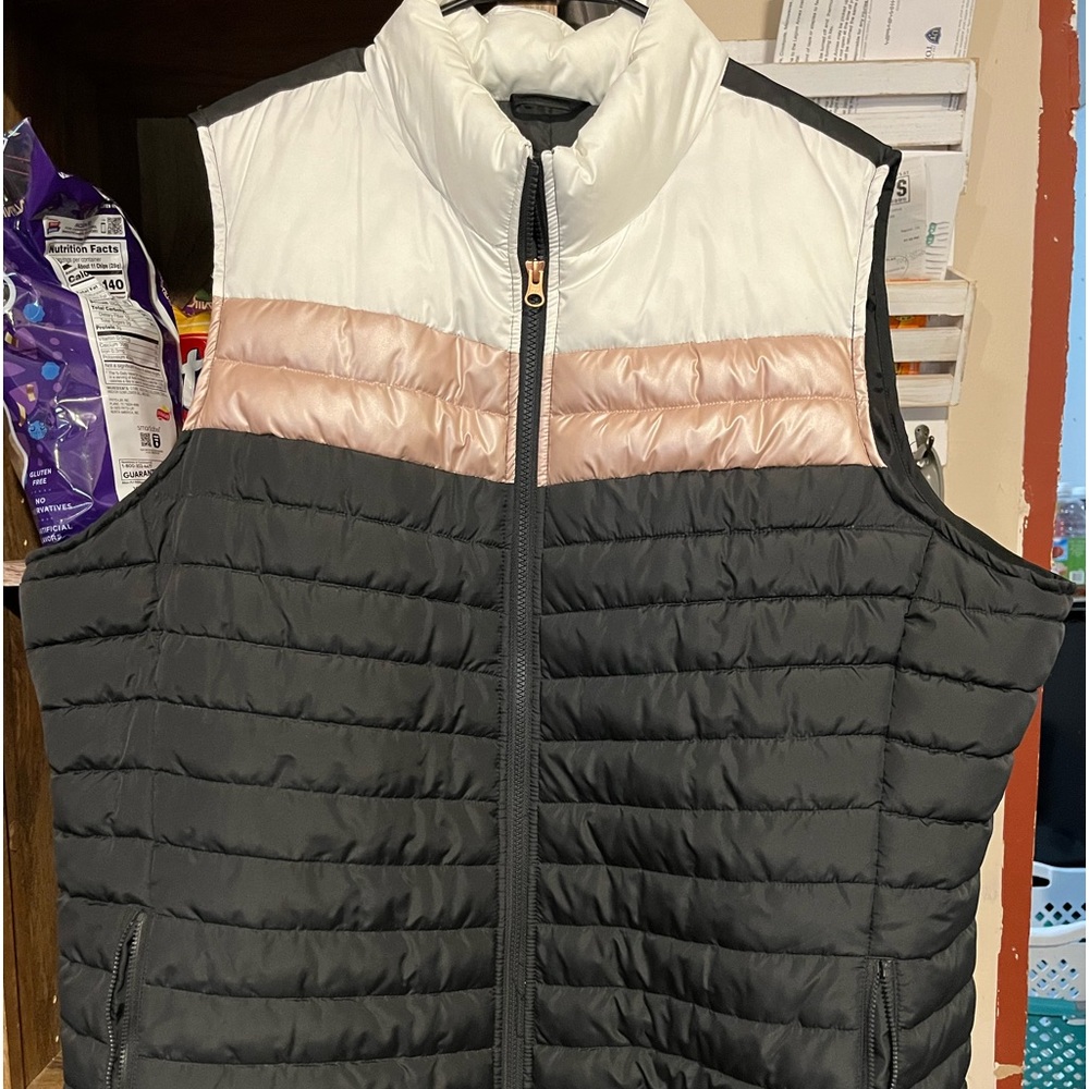 Maurice’s Bubble Vest Size 3